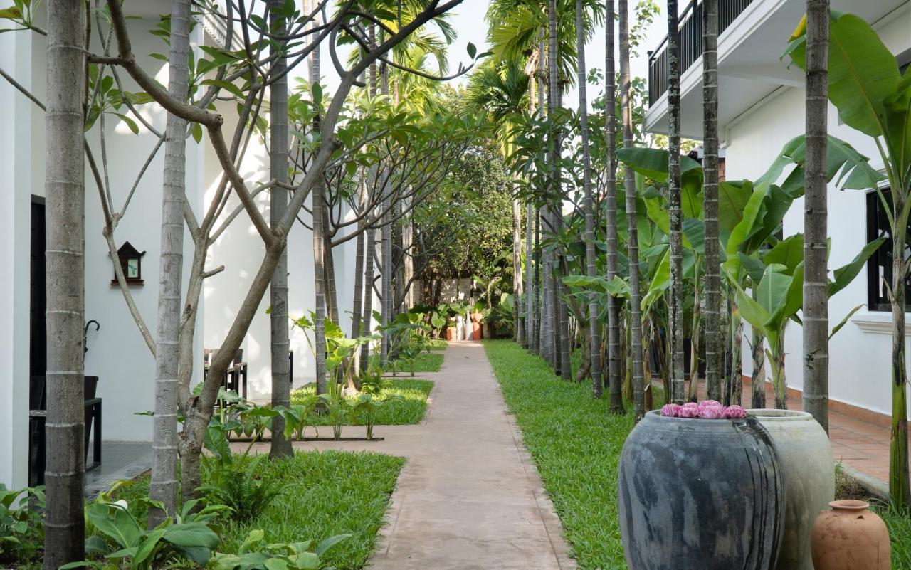 The Urban Hotel Siem Reap Exterior photo