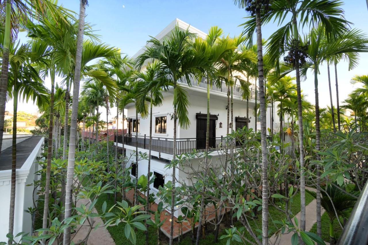 The Urban Hotel Siem Reap Exterior photo