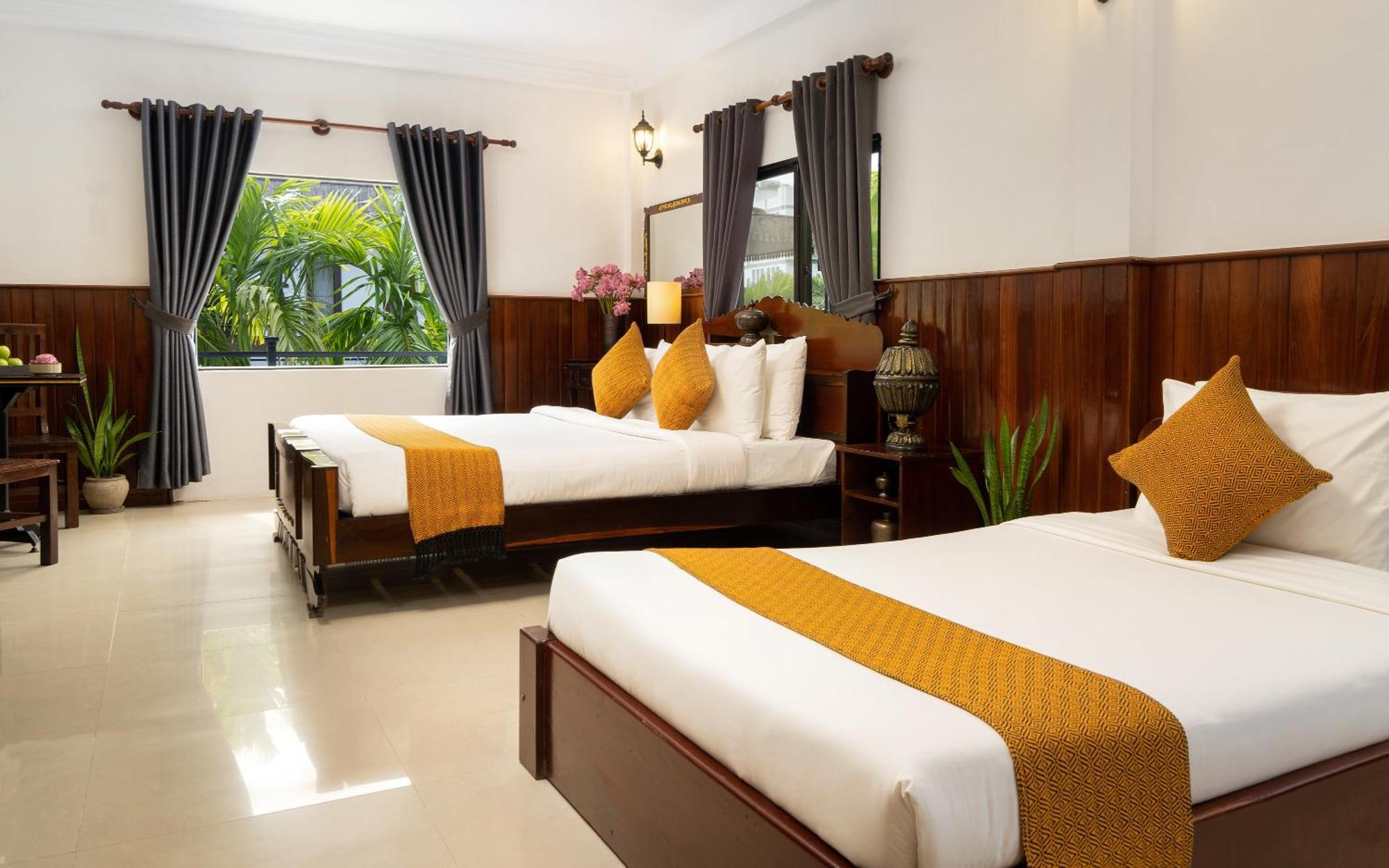 The Urban Hotel Siem Reap Exterior photo